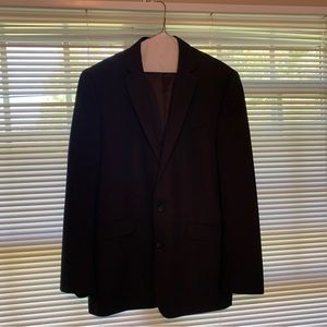 Kenneth Cole Reaction Mens Black Suit 44L 37W
